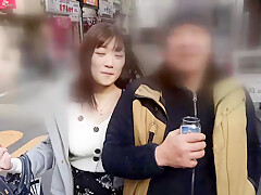 0000555_爆乳のぽっちゃり日本人女性がグラインド騎乗位するセックス