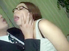 03955 Married woman creampie
