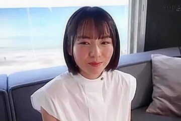 06167 AV debut beautiful girl