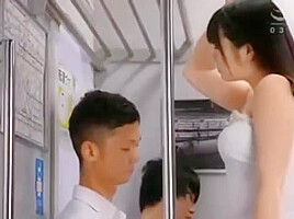 07347,A woman in serious agony
