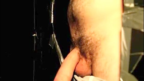 19yr student 18+'s first gloryhole BJ
