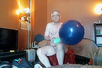 2 Small 1 Big Balloon Fun