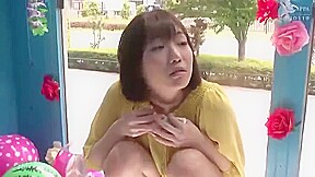 230309激ピスマシンバイブで潮吹きg2
