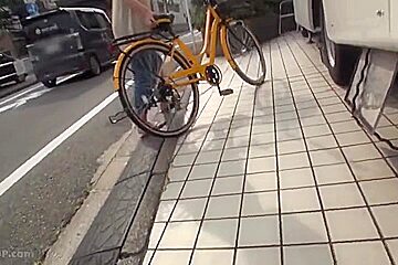 240408雑誌モデルとして捕獲された奥さんb2
