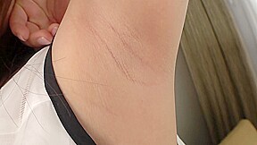 肉棒にナカでもしっかり感じて何度もイッてしまう4980WWWWWWWWW