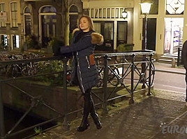 A Night Living On The Red Light District In Amsterdam With Mira - EuroCoeds