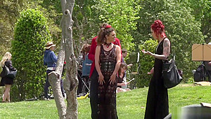 Alt mistress disgraces Spanish babe in public