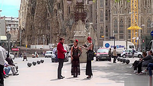 Alt mistress disgraces Spanish babe in public