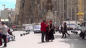 Alt mistress disgraces Spanish babe in public