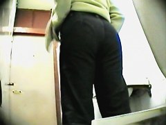 Amateur pissing on camera with hairy pussy and ass