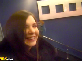 Amelia & Kylie in interracial video showing as a girl gives blowjob