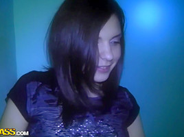 Amelia & Kylie in interracial video showing as a girl gives blowjob
