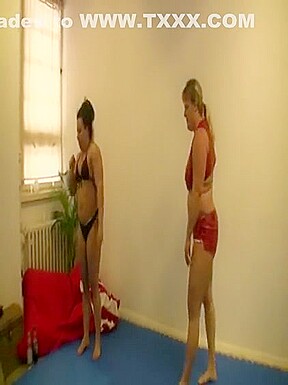 Anna Konda vs Anna Mikhaylenko