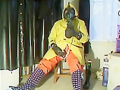 Another old video of myself wanking in rubber    what else! mmmm