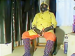 Another old video of myself wanking in rubber    what else! mmmm