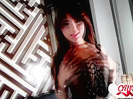 Asian Transbabe stroking it good