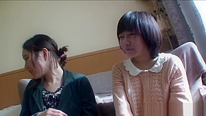 Asian lesbian fingers