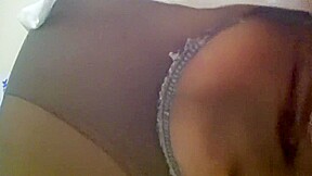 Aussie Michelle Shows Off Her Creampie Cunt in Crotchless Stockings 