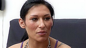 Autsch!! Der Dildo Deal mit Leyla