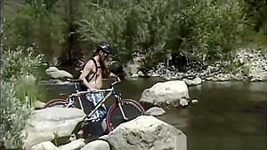 Awesome Threesome After Skinny Dipping