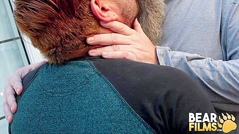 BEARFILMS Fat Bear Tony Marks Sucked By Gay Alezgi Cage