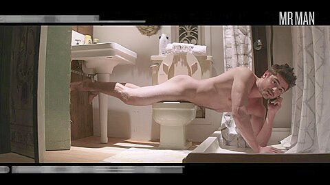 Battle Of The Bulge: Nick Jonas Vs Zac Efron - Mr Man