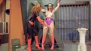Batwomans Dark Justice for Amethyst!