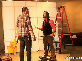 Behind The Scenes Of How To Be A Ladies Man