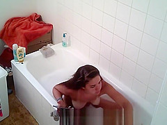 Big tittied college slut Aylie takes a bath
