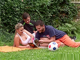 Bisex Babe In Threesome