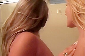 Blonde Hotties Love To Eat And Finger Pussy
