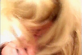 Blonde horny MILF - Pompie
