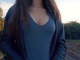 Boobwalk: Wiggly Overboob #2