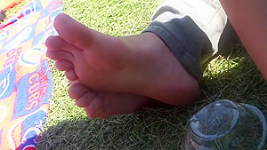 Candid feet - too close to soles