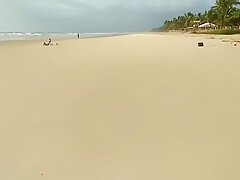 Compilado Tirando A Roupa Na Praia