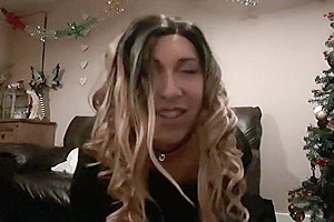 Crossdresser Xmas wank pt1