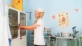 Elder blondie matured putting in pussy plus huge adult toy