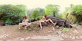 Endza Ash & Sierra Cirque in Endza & Sierra Mutual Masturbation - YanksVR