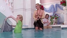 Euro lesbos having fun