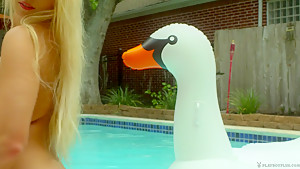 Fabulous pornstar Gia Ramey in Incredible Blonde, Striptease sex movie