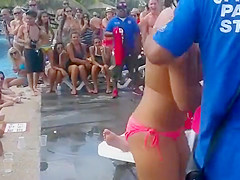 Fat guy gets a wild lap dance from topless girl
