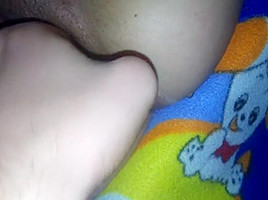 Fisting gypsi pussy