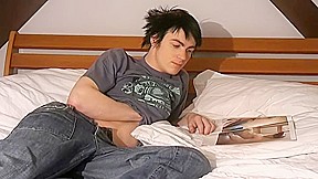 Fit Boy Orlando Wanks His Dick - Orlando Bacon