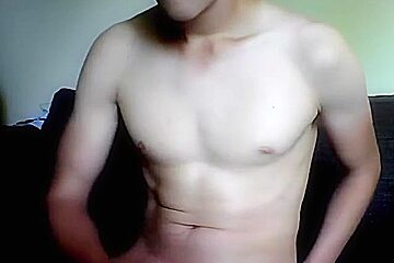 Fit Dutch teen 18+ Jerking His Massive Dick