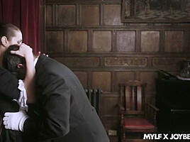 Fleur distracts the butler - MYLF