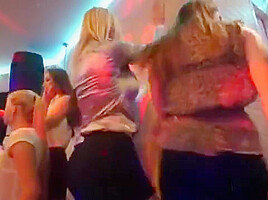 Flirty Sweeties Get Absolutely Mad And Naked At Hardcore Par