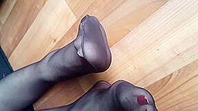 Foot Fetish Mistress Nylon Pantyhose Nylon Feet Nylon