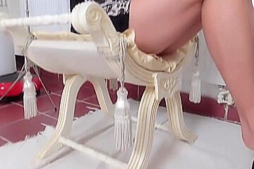 Foot Sniffing Slaves