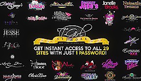 Foxxy Jerk Off And Ass Play - TS-Foxxy