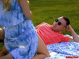 Fucks At The Picnic Sunporno